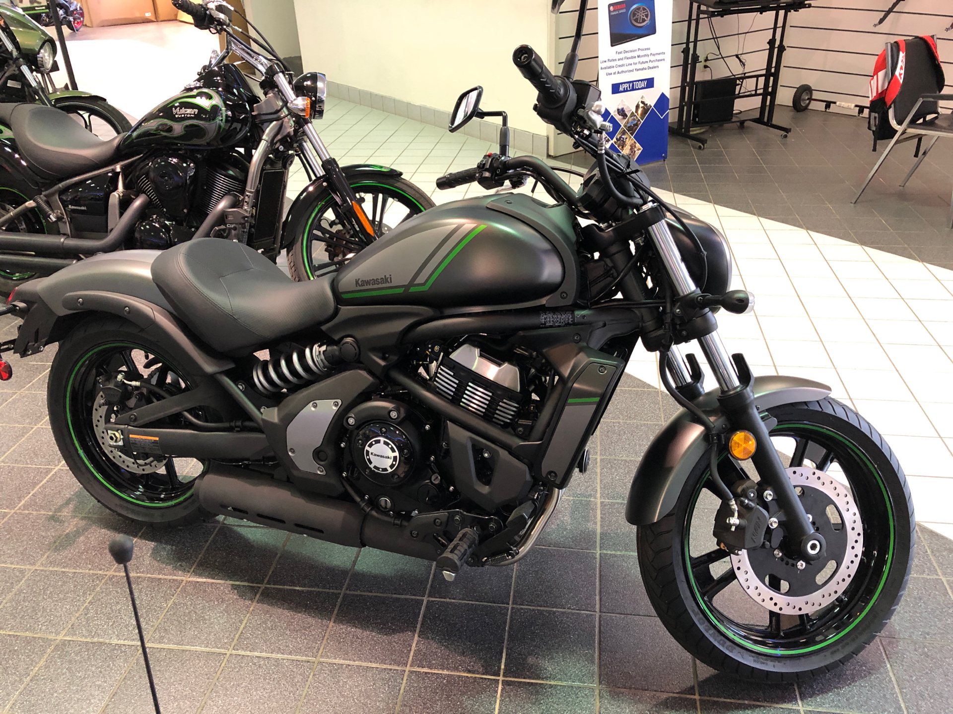 New 2022 Kawasaki Vulcan S | Motorcycles Asheville NC | Metallic Matte Graphenesteel Gray / Metallic Matte Graphite Gray A04347