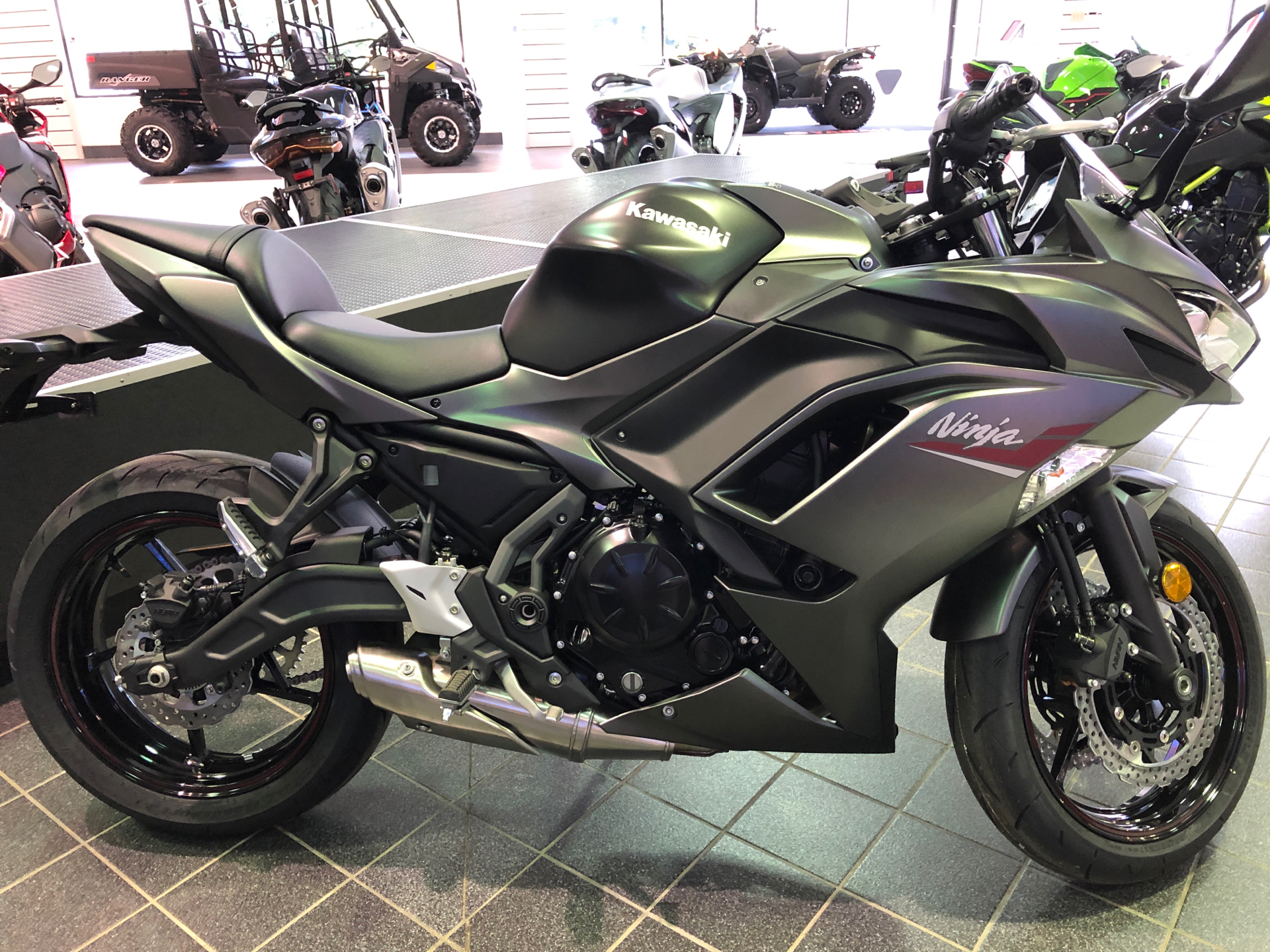New 2022 Kawasaki Ninja 650 | Asheville Metallic Matte Graphenesteel A50133