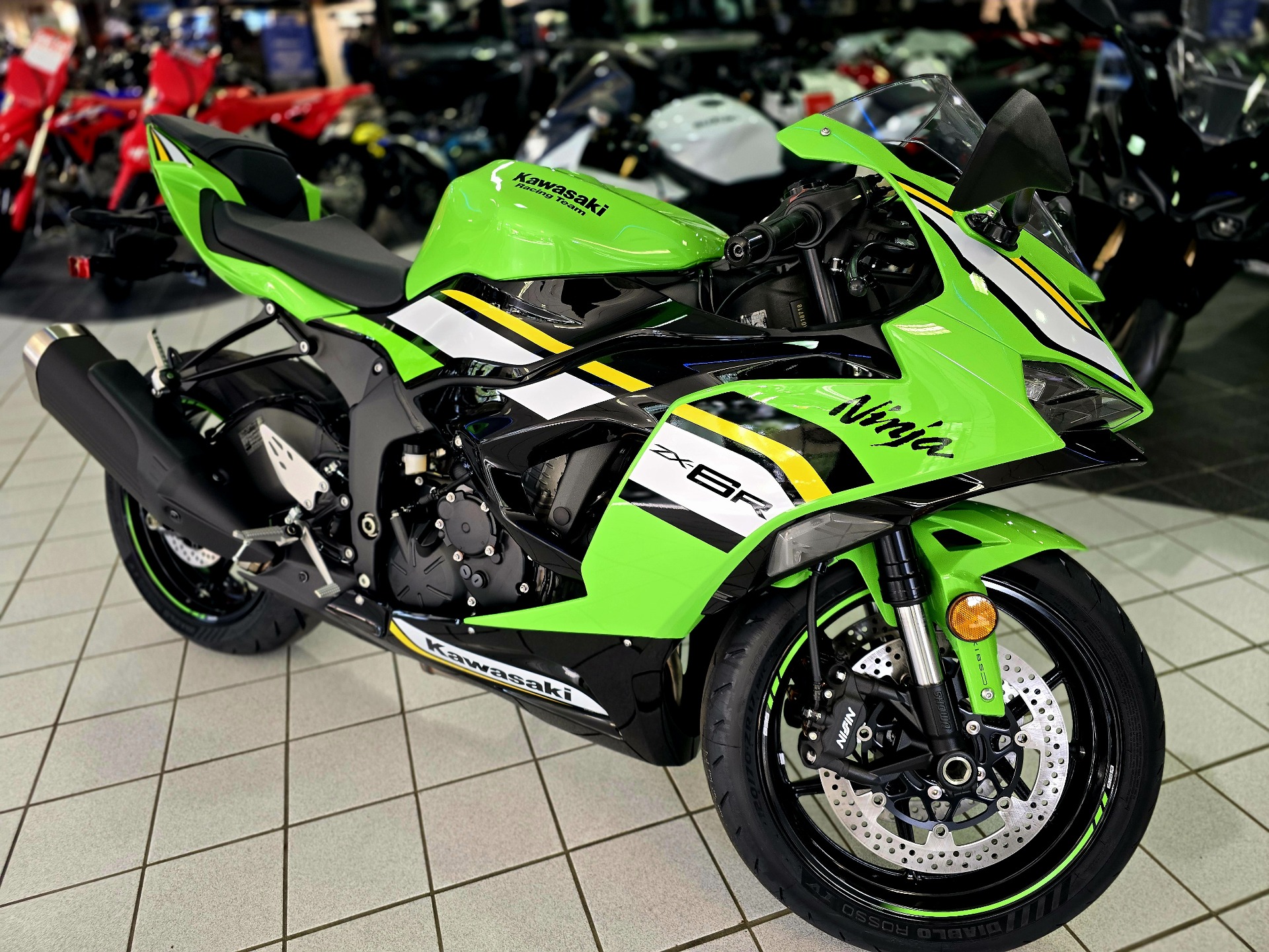 2025 Kawasaki Ninja ZX-6R KRT Edition ABS in Asheville, North Carolina - Photo 2