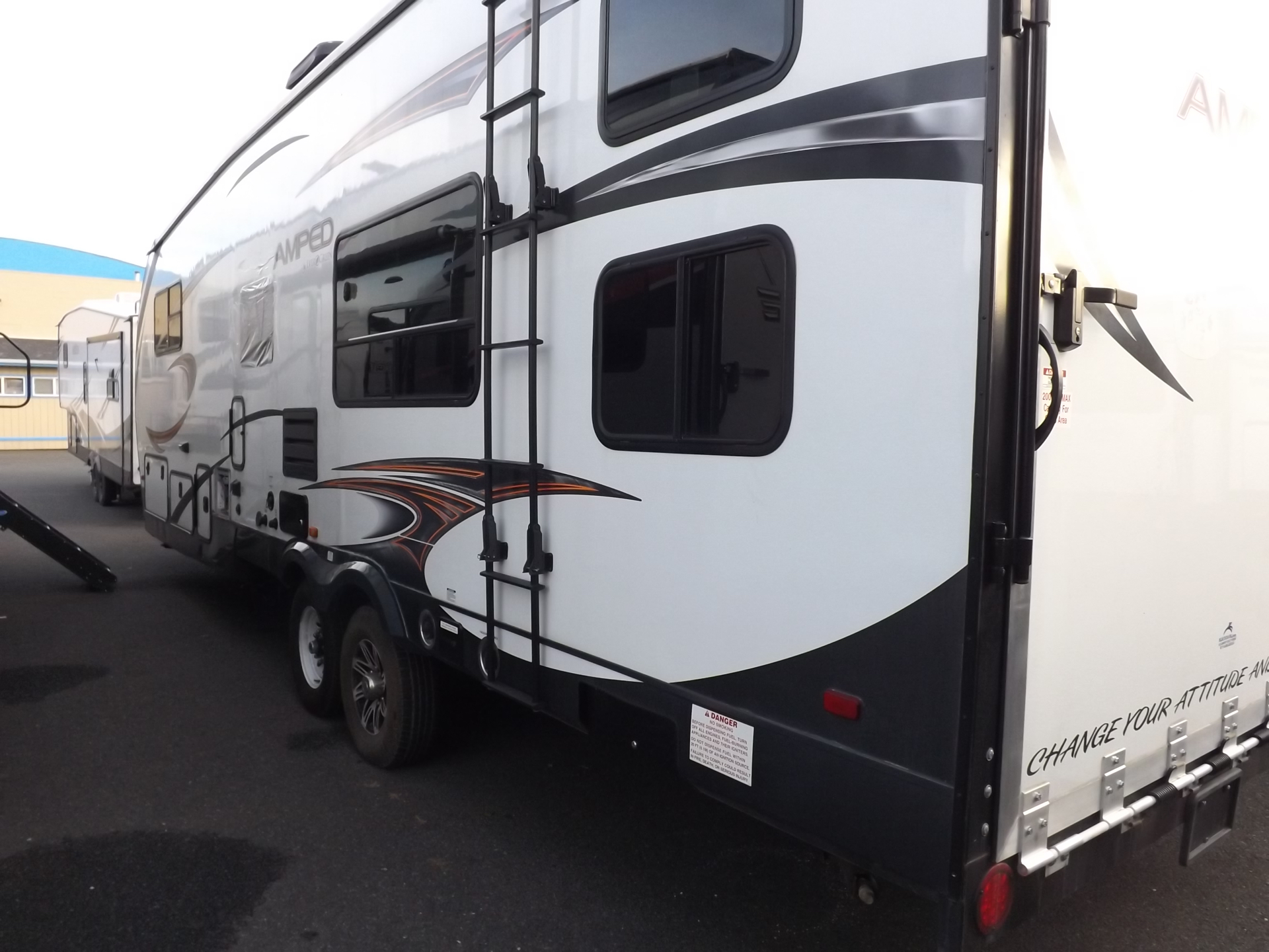 2014 EVERGREEN AMPED 28 FS in Grants Pass, Oregon - Photo 2