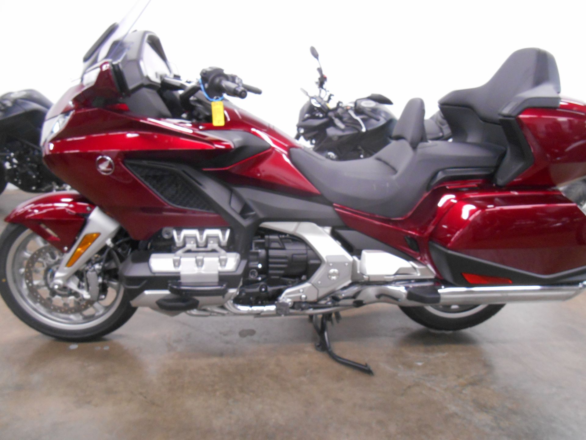 2018 Honda Gold Wing Tour Automatic DCT in Dubuque, Iowa - Photo 2