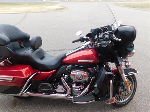 2013 Harley-Davidson Electra Glide® Ultra Limited in Sauk Rapids, Minnesota - Photo 2