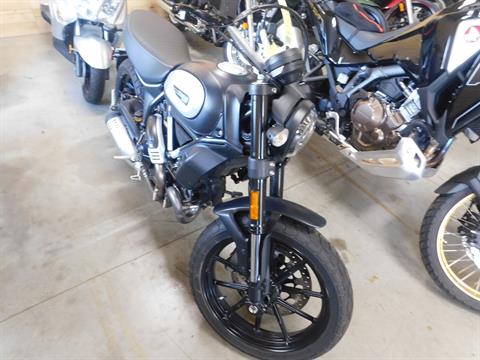 2021 Ducati Scrambler Icon Dark in Sauk Rapids, Minnesota - Photo 2