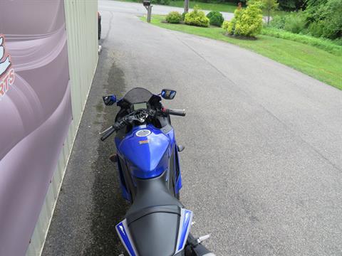 2021 Yamaha YZF-R3 ABS in Guilderland, New York - Photo 6