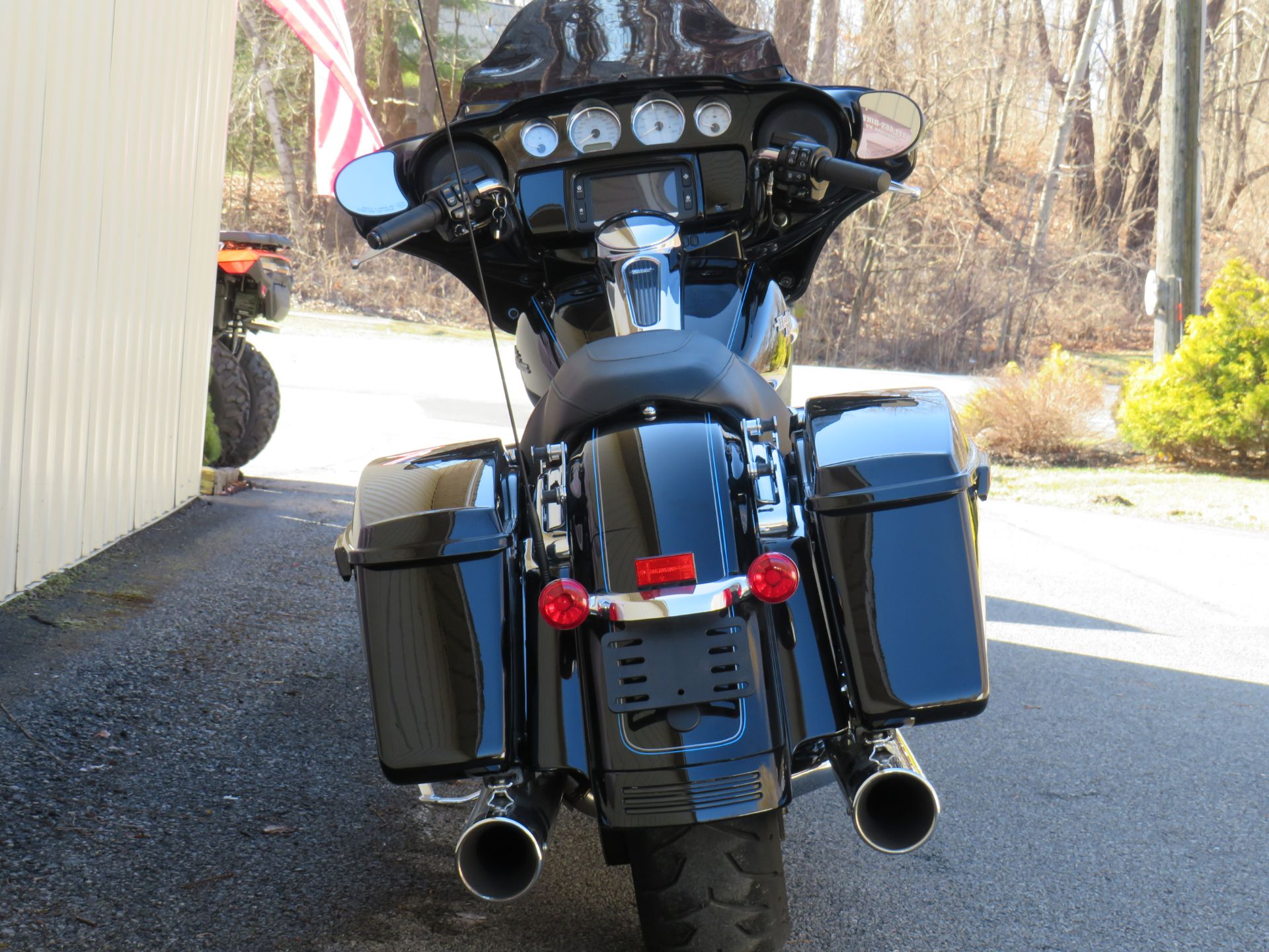 2015 Harley-Davidson Street Glide® Special in Guilderland, New York - Photo 5