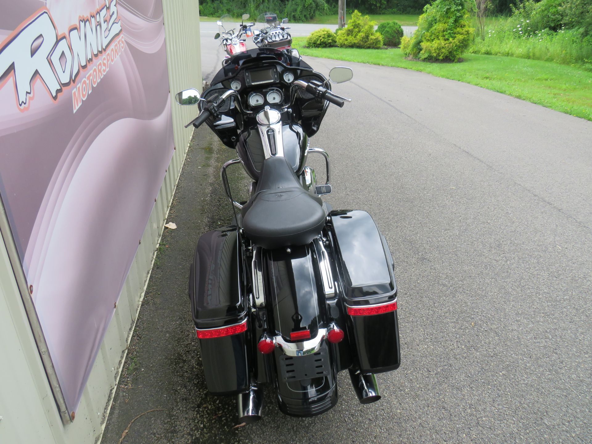 2015 Harley-Davidson Road Glide® Special in Guilderland, New York - Photo 6