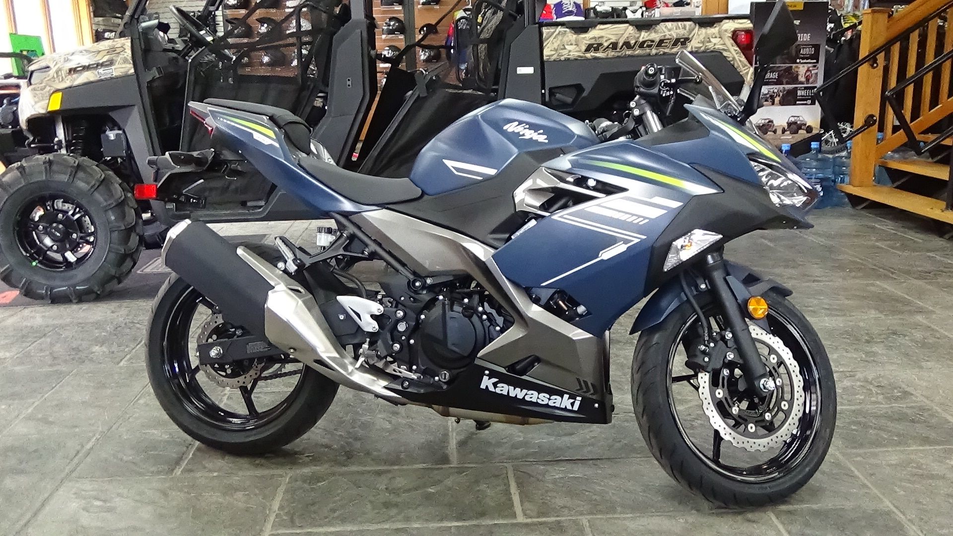 2022 Kawasaki Ninja 400 in Bennington, Vermont - Photo 4