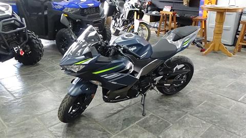 2022 Kawasaki Ninja 400 in Bennington, Vermont - Photo 8
