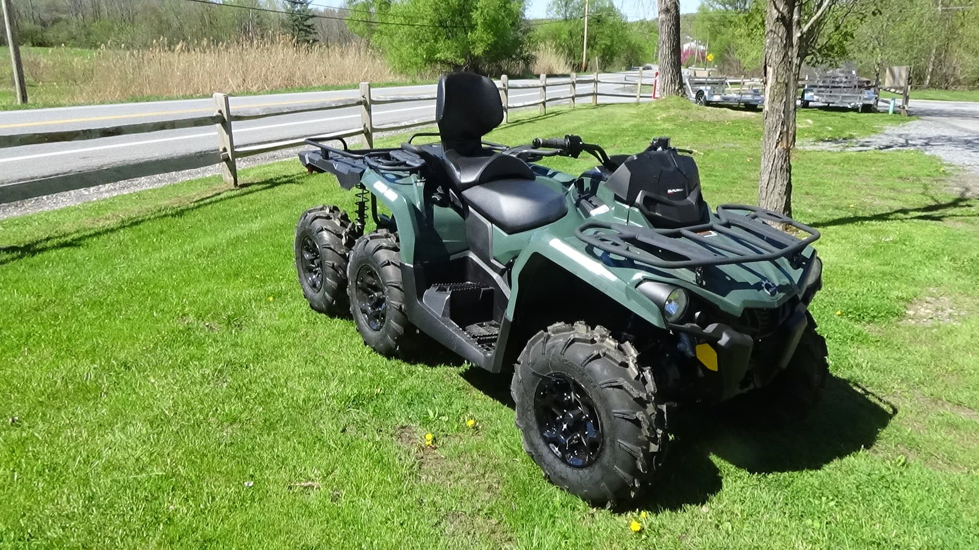 2024 Can-Am Outlander MAX 6x6 DPS 450 in Bennington, Vermont - Photo 6