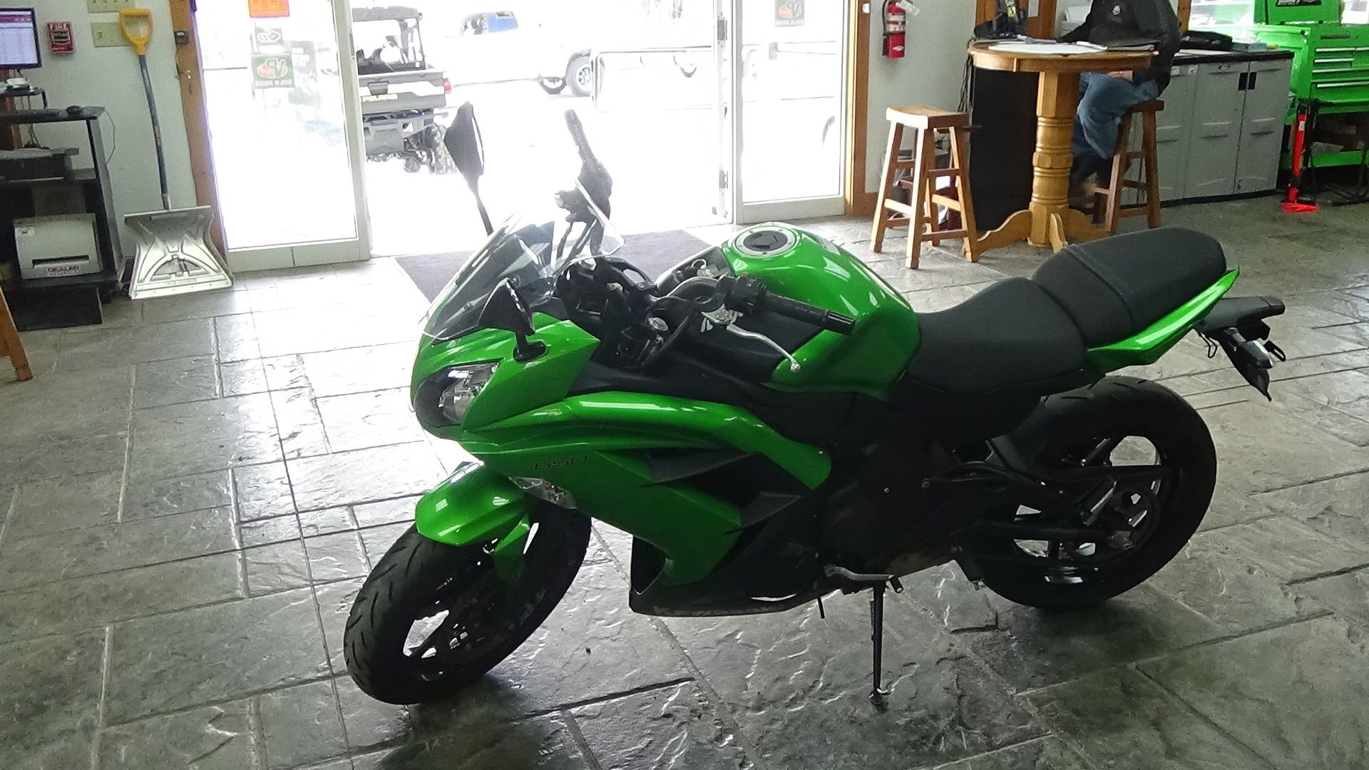 2015 Kawasaki Ninja® 650 ABS in Bennington, Vermont - Photo 10