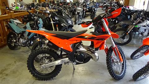 2025 KTM 250 XC in Bennington, Vermont - Photo 4