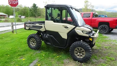 2024 Can-Am Defender Limited in Bennington, Vermont - Photo 7