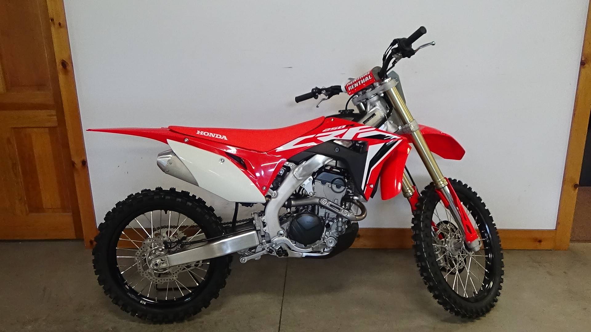 New 2020 Honda Crf250r Motorcycles In Bennington Vt Stock