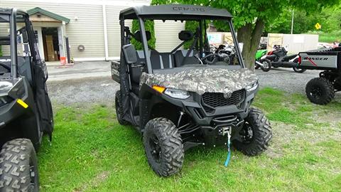 2024 CFMOTO UForce 600 in Bennington, Vermont - Photo 2