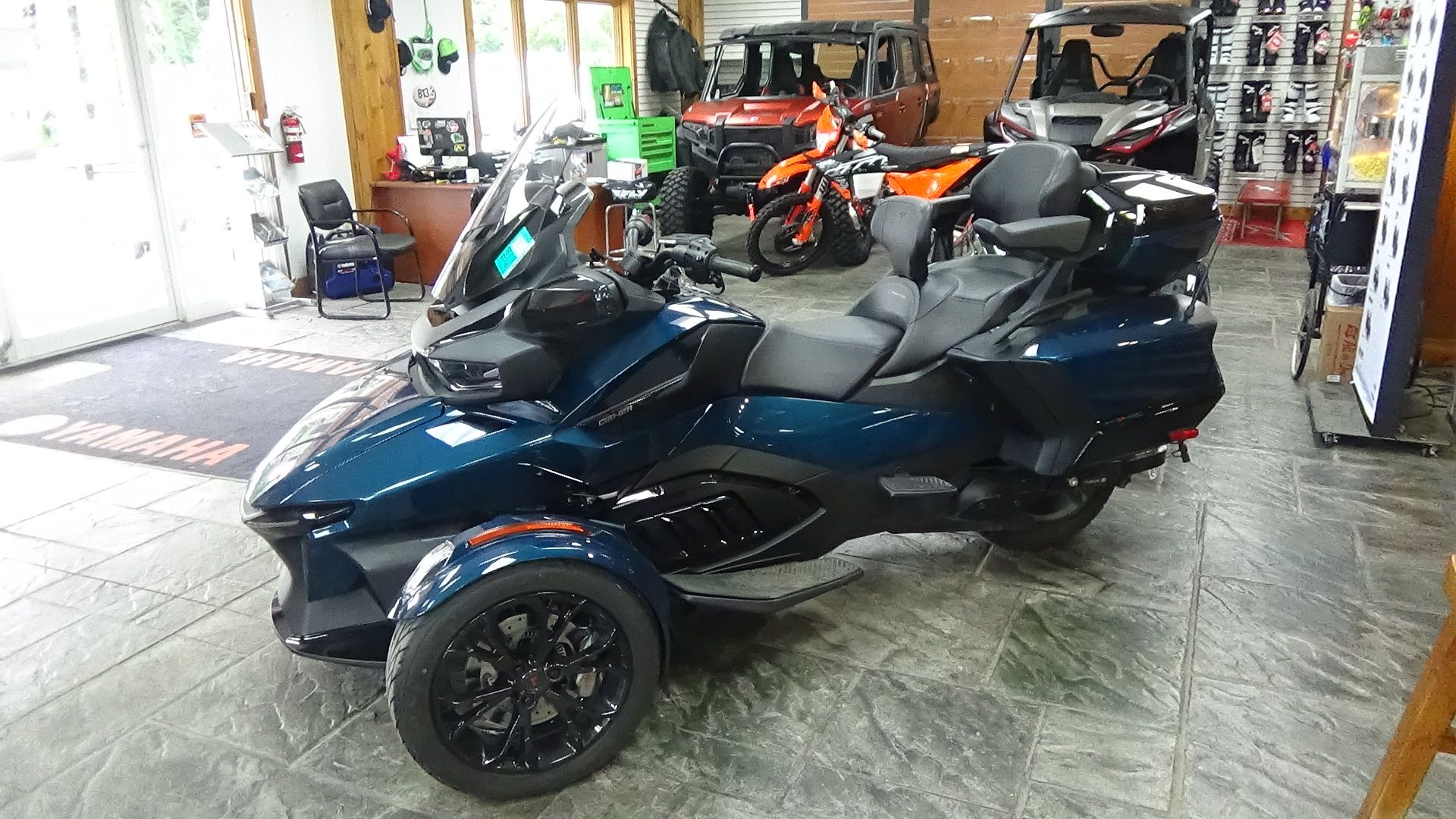 2021 Can-Am Spyder RT Limited in Bennington, Vermont - Photo 1