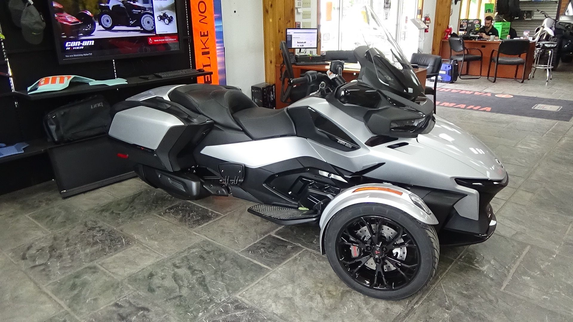 2024 Can-Am Spyder RT in Bennington, Vermont - Photo 5