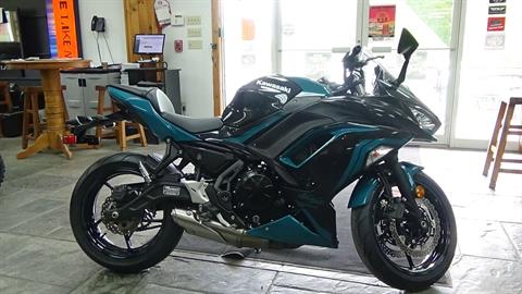 2021 Kawasaki Ninja 650 ABS in Bennington, Vermont - Photo 10