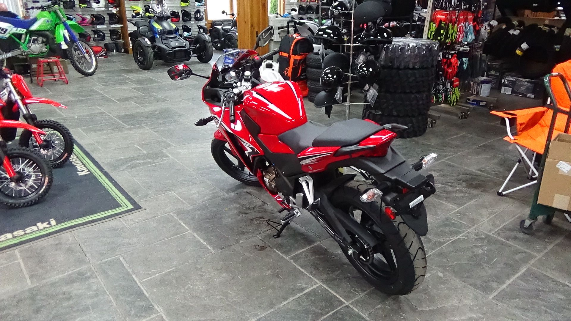 2021 Honda CBR300R in Bennington, Vermont - Photo 6