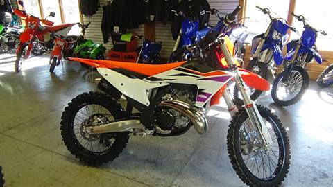 2024 KTM 250 SX in Bennington, Vermont - Photo 3