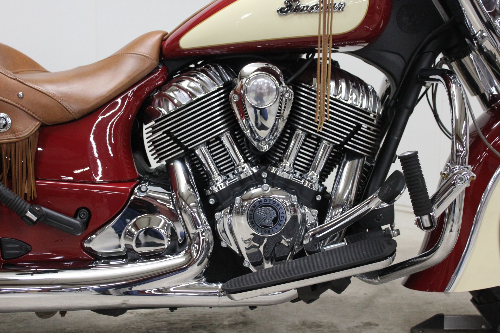 2015 Indian Chief® Vintage in Pittsfield, Massachusetts - Photo 9