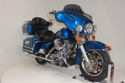 2006 Harley-Davidson Electra Glide® Standard in Pittsfield, Massachusetts - Photo 6