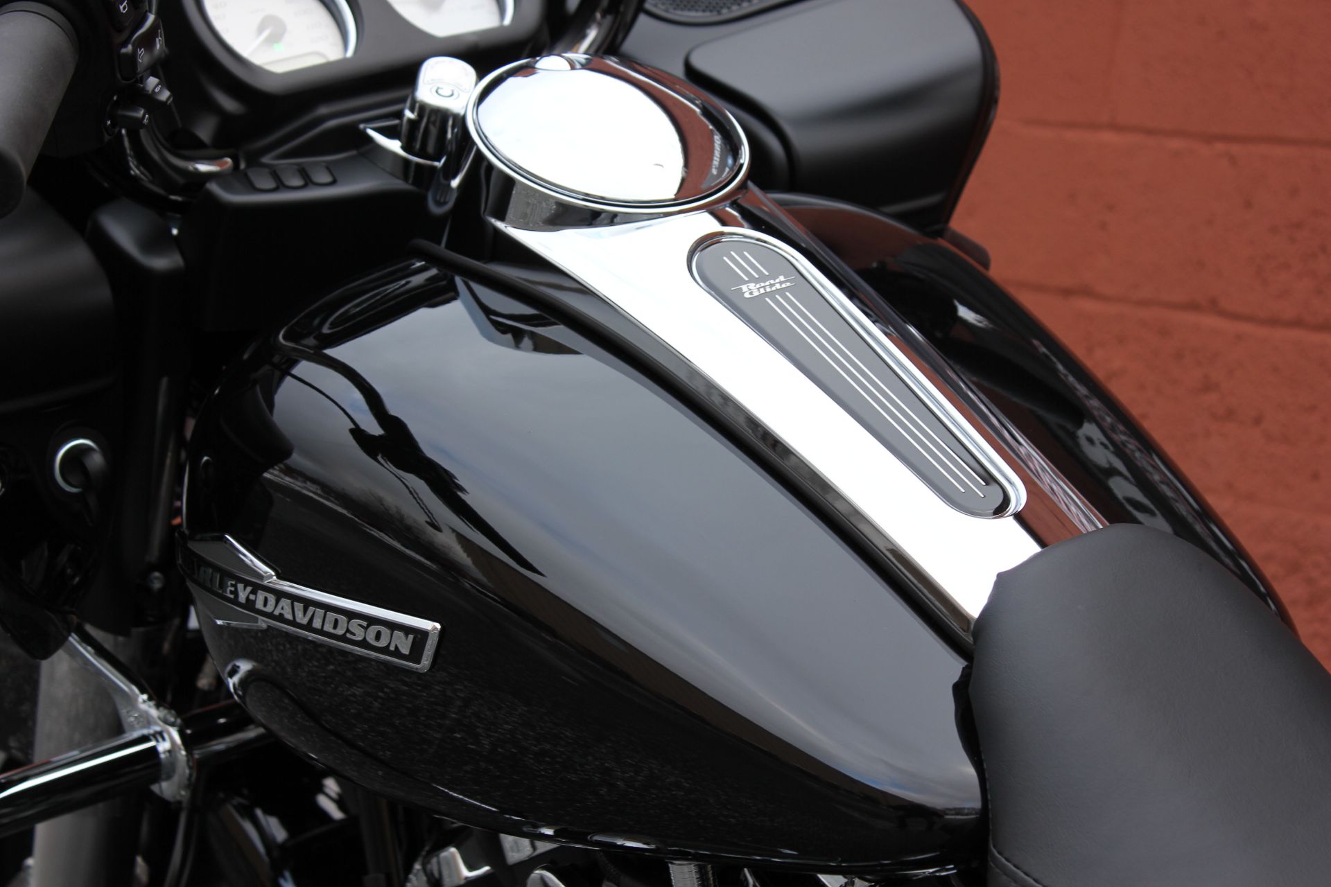2021 Harley-Davidson Road Glide® in Pittsfield, Massachusetts - Photo 3