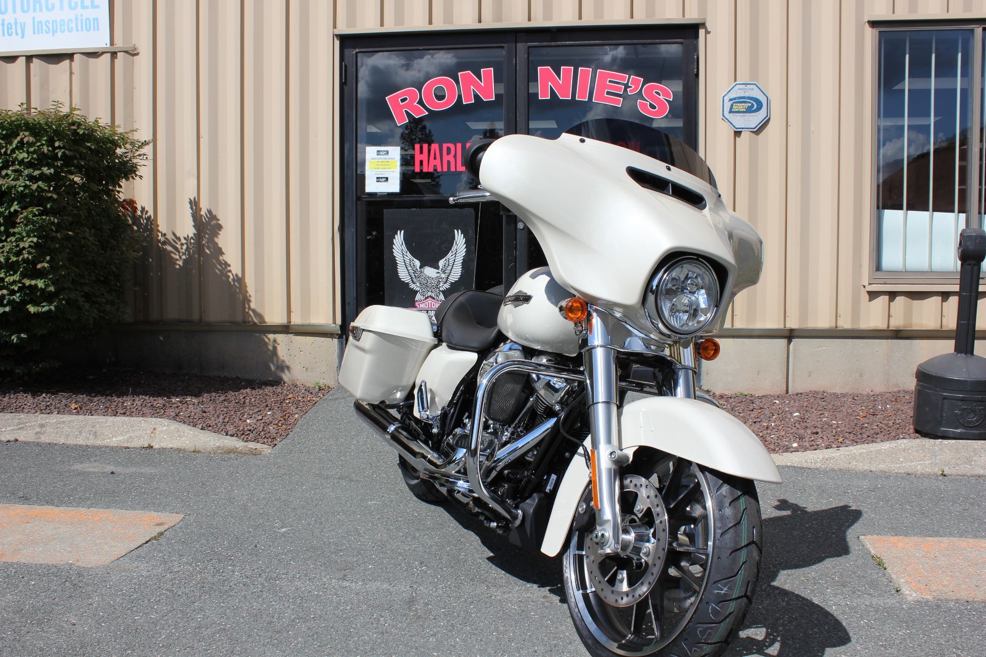 2022 Harley-Davidson Street Glide® in Pittsfield, Massachusetts - Photo 7