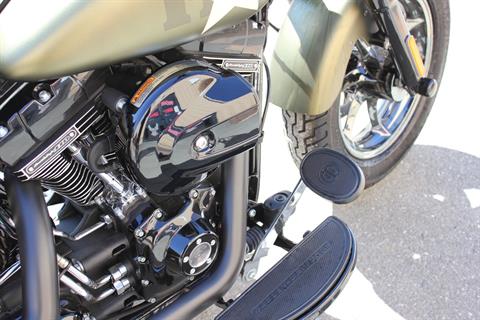 2016 Harley-Davidson SOFTAIL SLIM in Pittsfield, Massachusetts - Photo 10