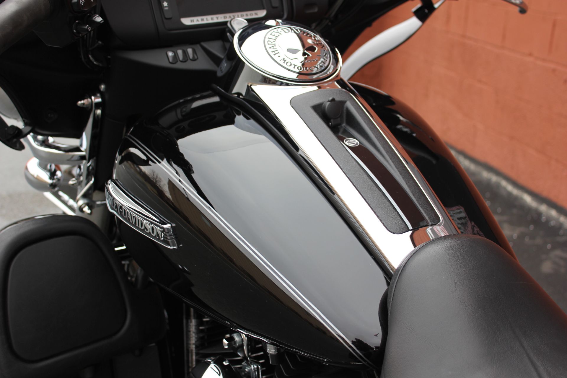 2014 Harley-Davidson Tri Glide® Ultra in Pittsfield, Massachusetts - Photo 3