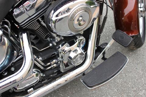 2009 Harley-Davidson Softail® Fat Boy® in Pittsfield, Massachusetts - Photo 10