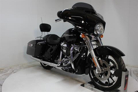 2020 Harley-Davidson Street Glide® in Pittsfield, Massachusetts - Photo 6