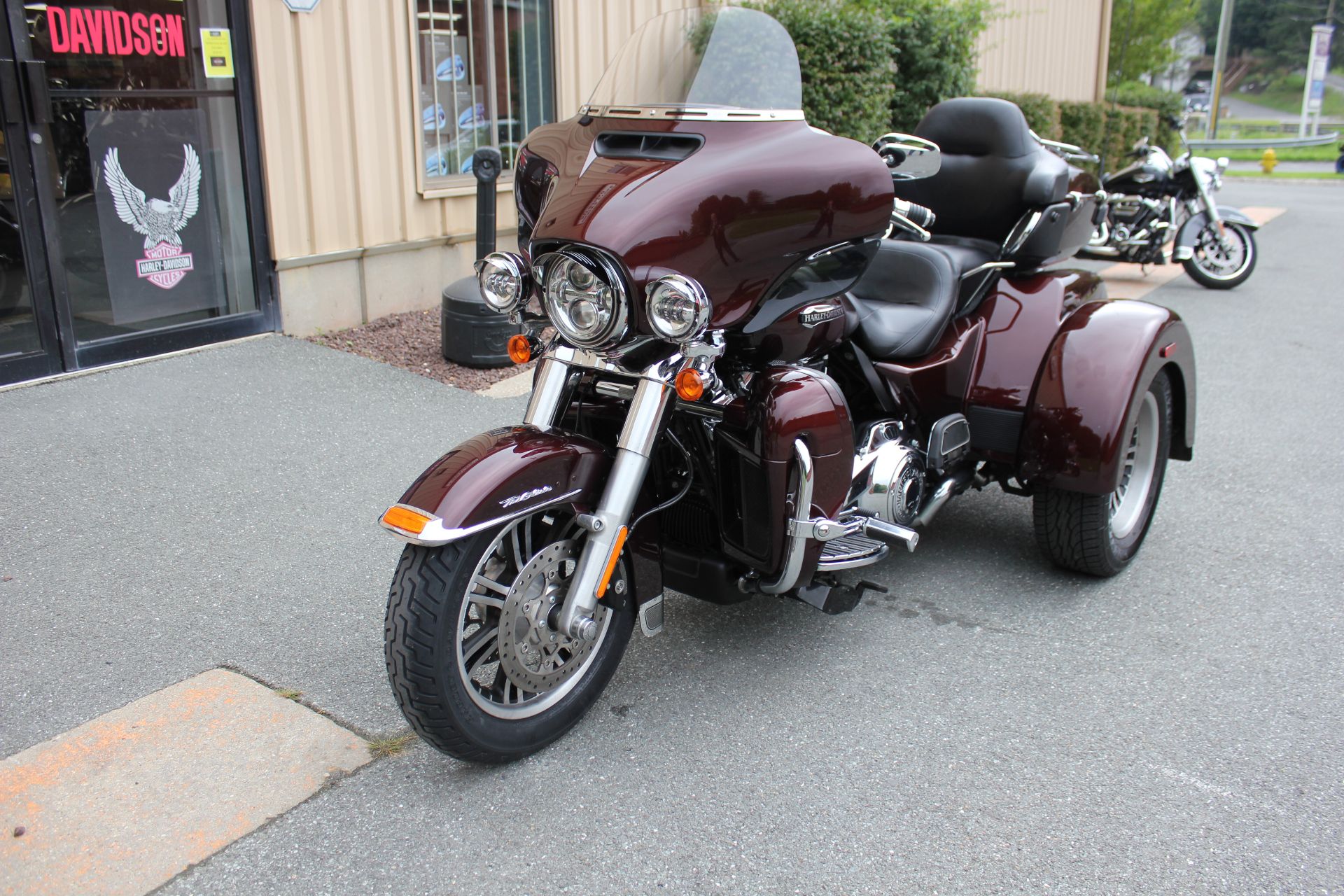 2019 Harley-Davidson Tri Glide® Ultra in Pittsfield, Massachusetts - Photo 10