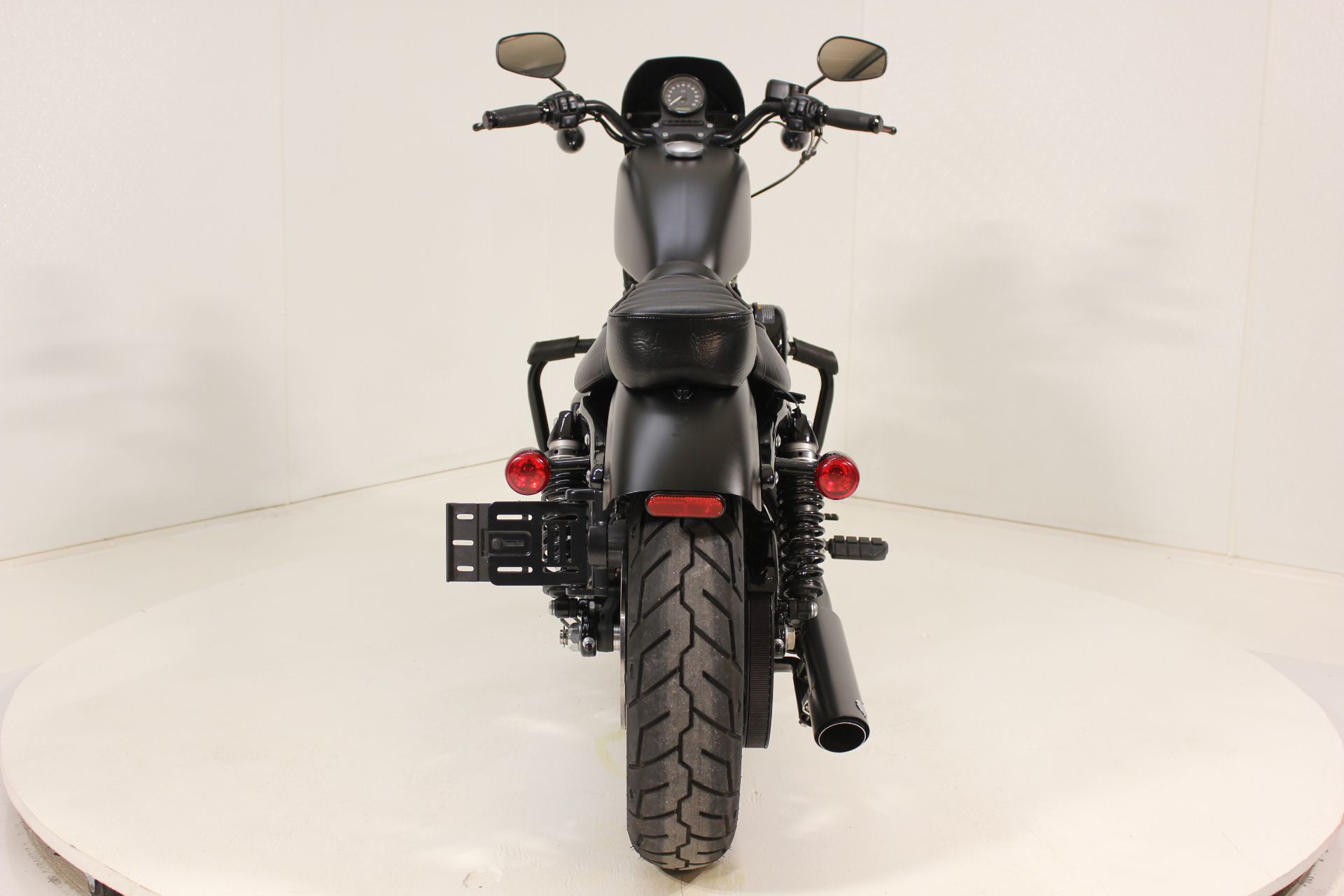 2020 Harley-Davidson Iron 883™ in Pittsfield, Massachusetts - Photo 3