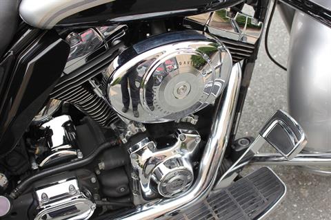 2003 Harley-Davidson FLHRCI Road King® Classic in Pittsfield, Massachusetts - Photo 12