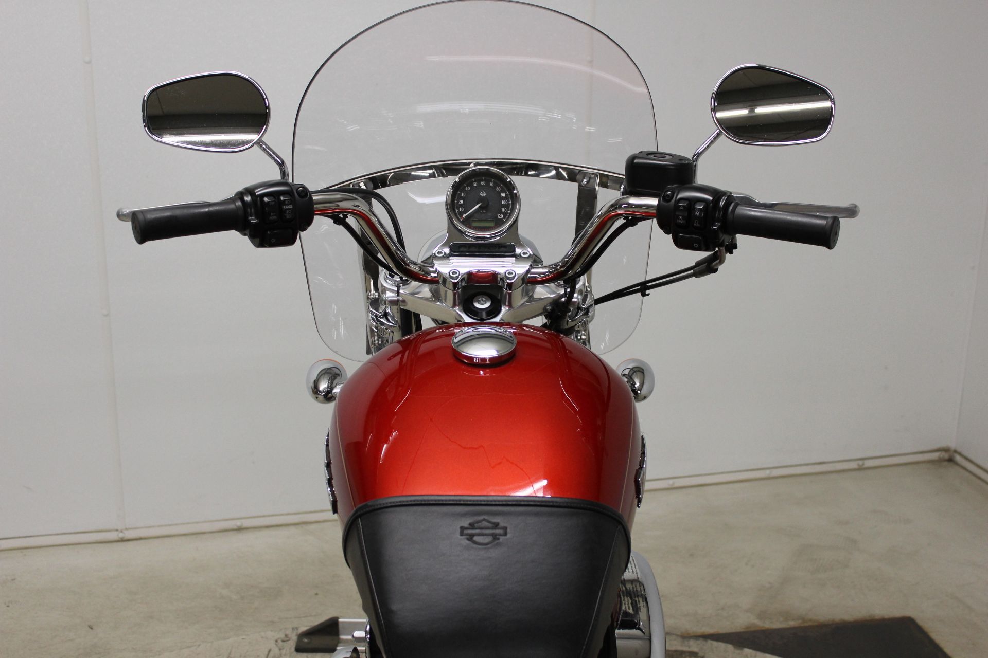 2014 Harley-Davidson SuperLow® 1200T in Pittsfield, Massachusetts - Photo 15