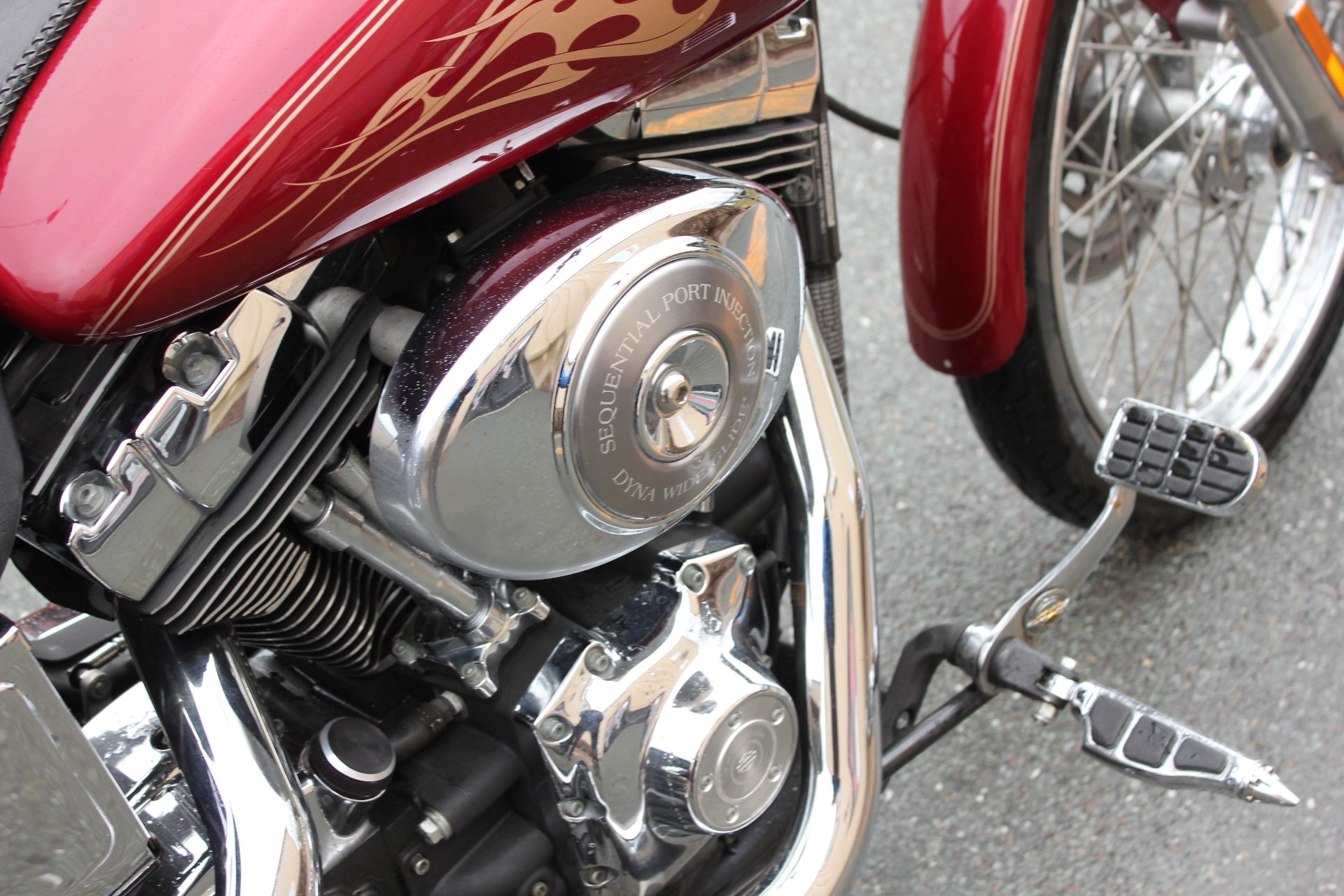 2005 Harley-Davidson DYNA WIDE GLIDE in Pittsfield, Massachusetts - Photo 10