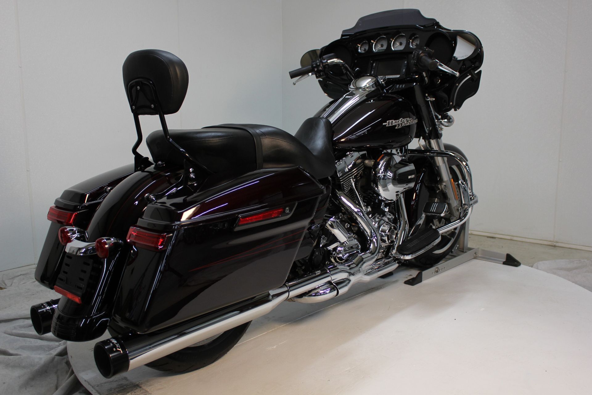 2014 Harley-Davidson Street Glide® Special in Pittsfield, Massachusetts - Photo 4