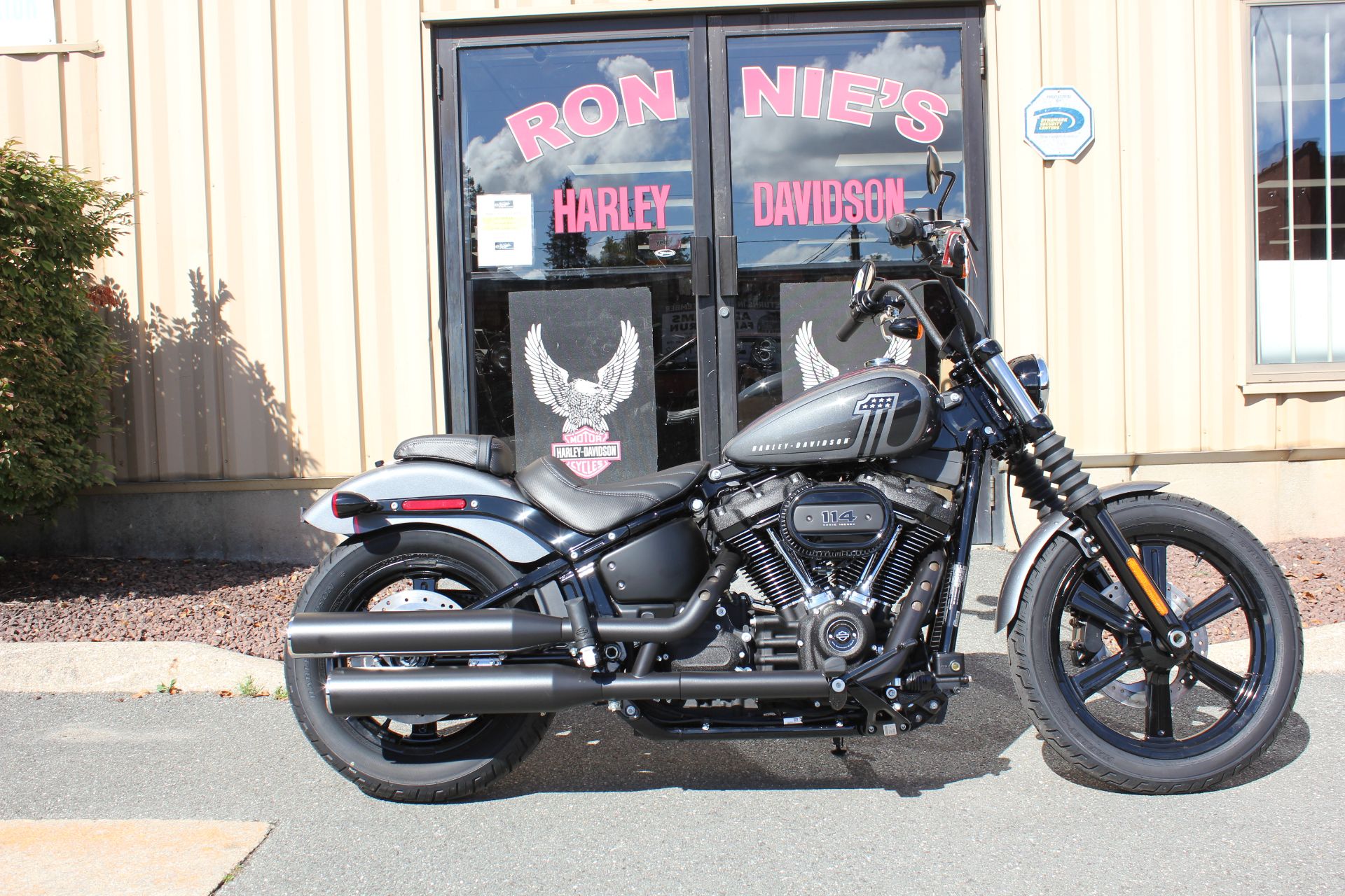 2022 Harley-Davidson Street Bob® 114 in Pittsfield, Massachusetts - Photo 4