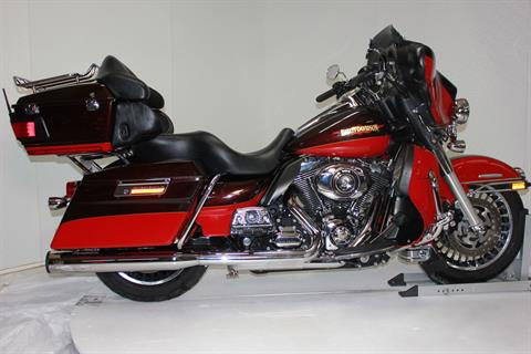 2010 Harley-Davidson Electra Glide® Ultra Limited in Pittsfield, Massachusetts - Photo 5