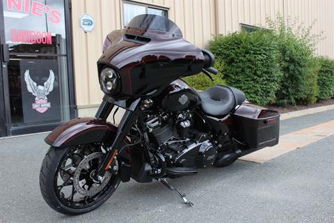 2022 Harley-Davidson Street Glide® Special in Pittsfield, Massachusetts - Photo 2