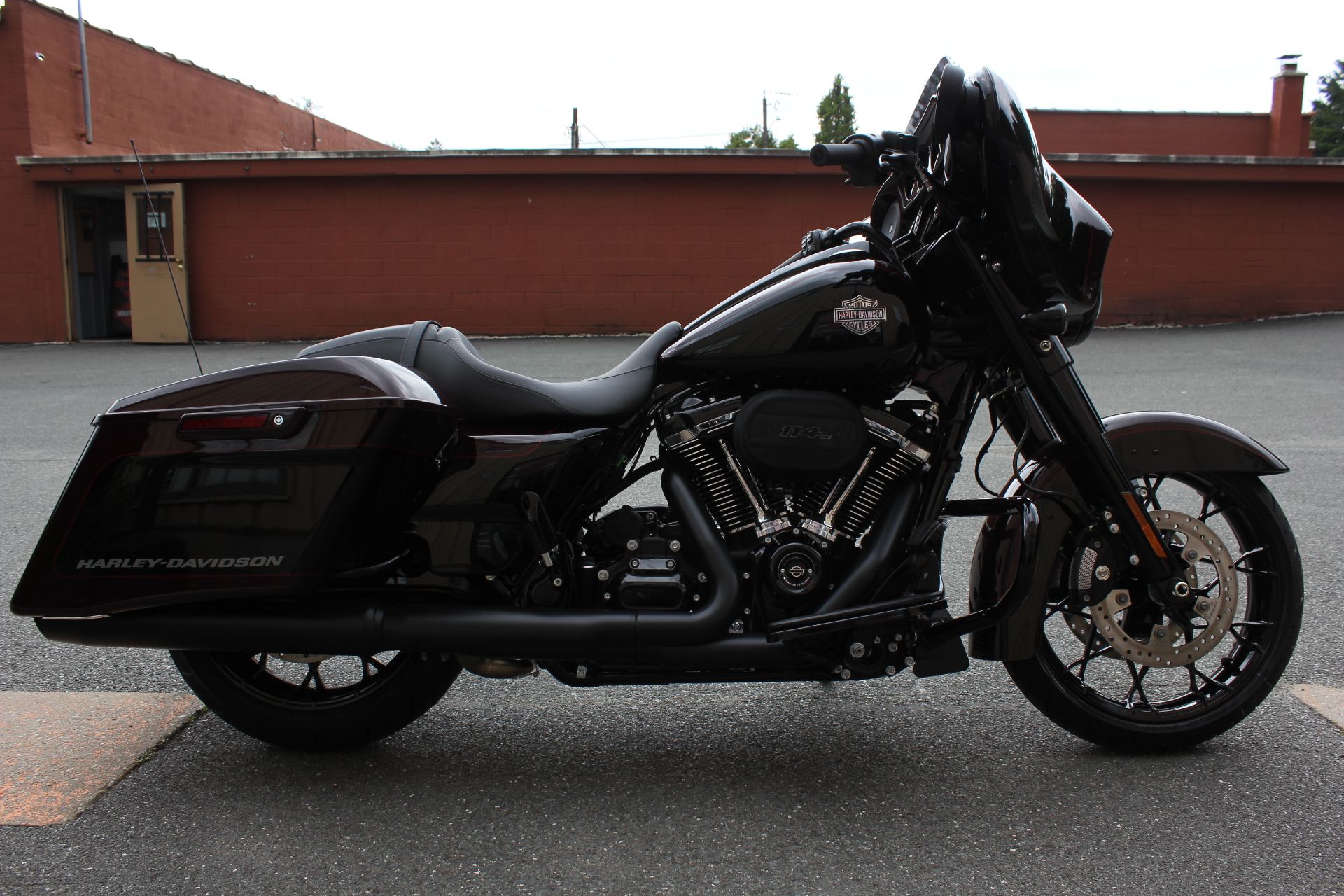 2022 Harley-Davidson Street Glide® Special in Pittsfield, Massachusetts - Photo 10