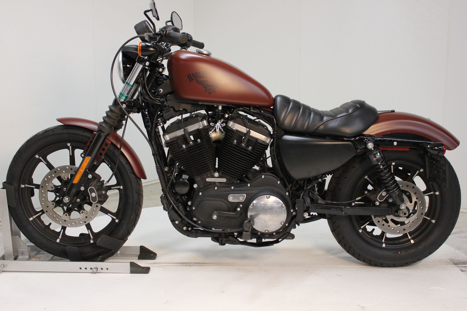 Bán xe Harley Davidson Iron 883