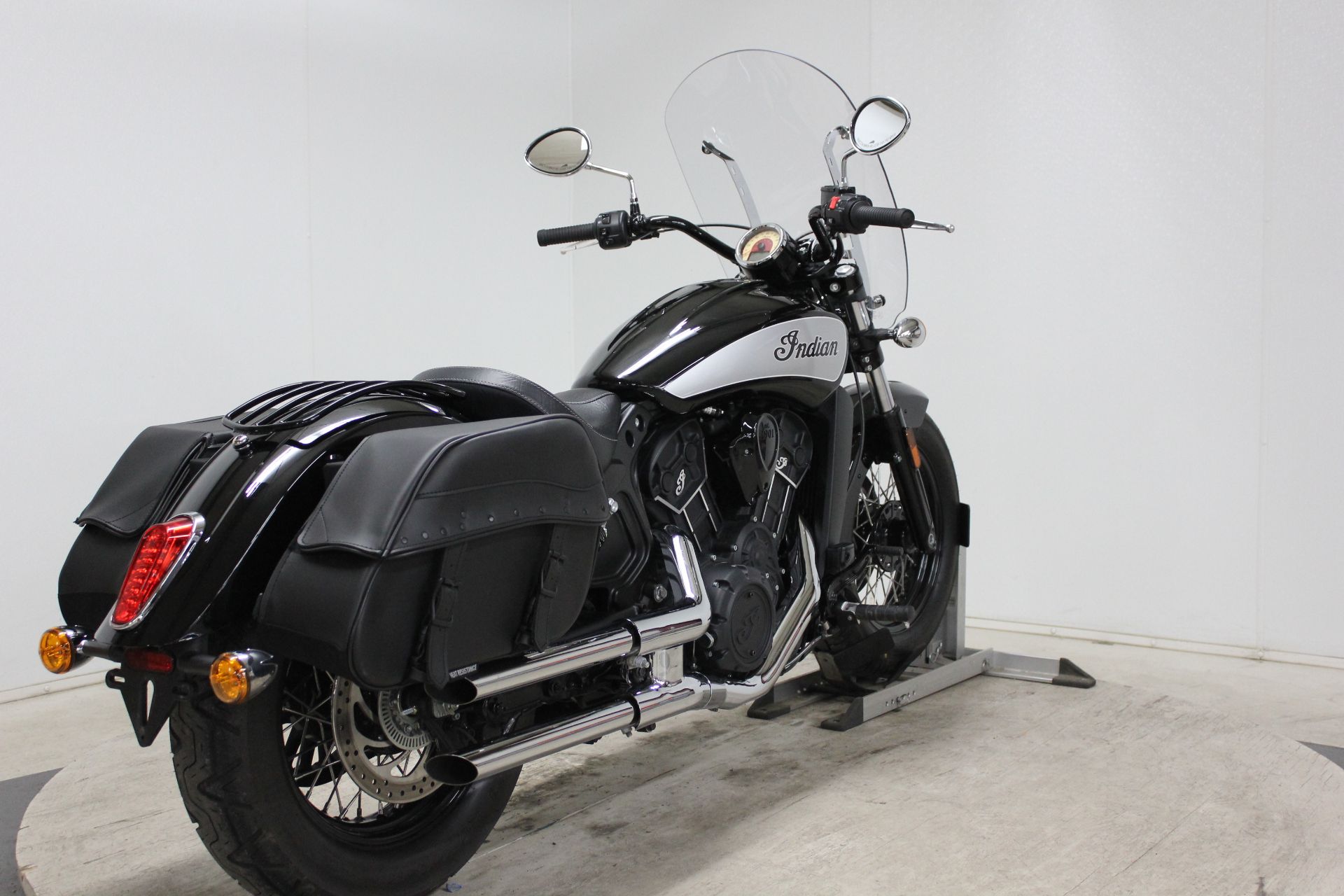 2020 Indian Scout® Sixty ABS in Pittsfield, Massachusetts - Photo 8