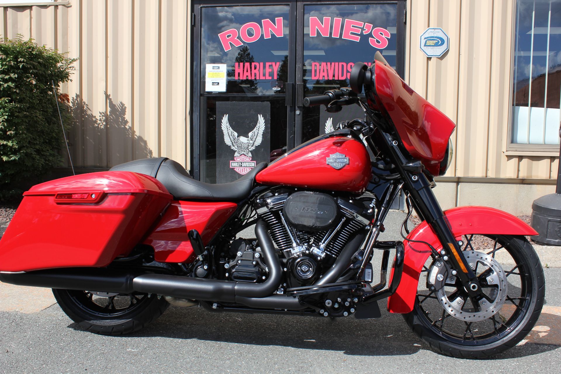 2022 Harley-Davidson Street Glide® Special in Pittsfield, Massachusetts - Photo 6