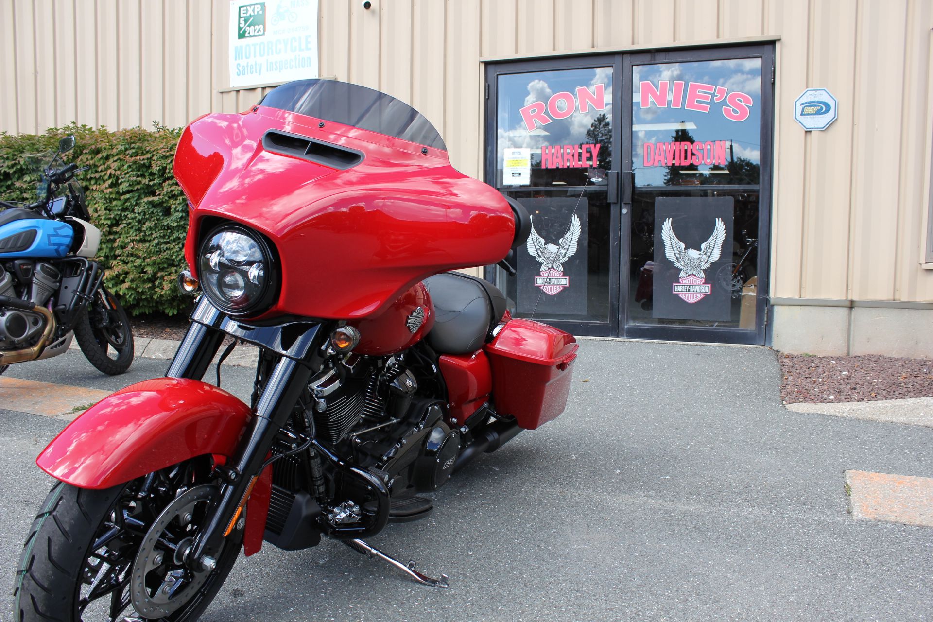 2022 Harley-Davidson Street Glide® Special in Pittsfield, Massachusetts - Photo 9