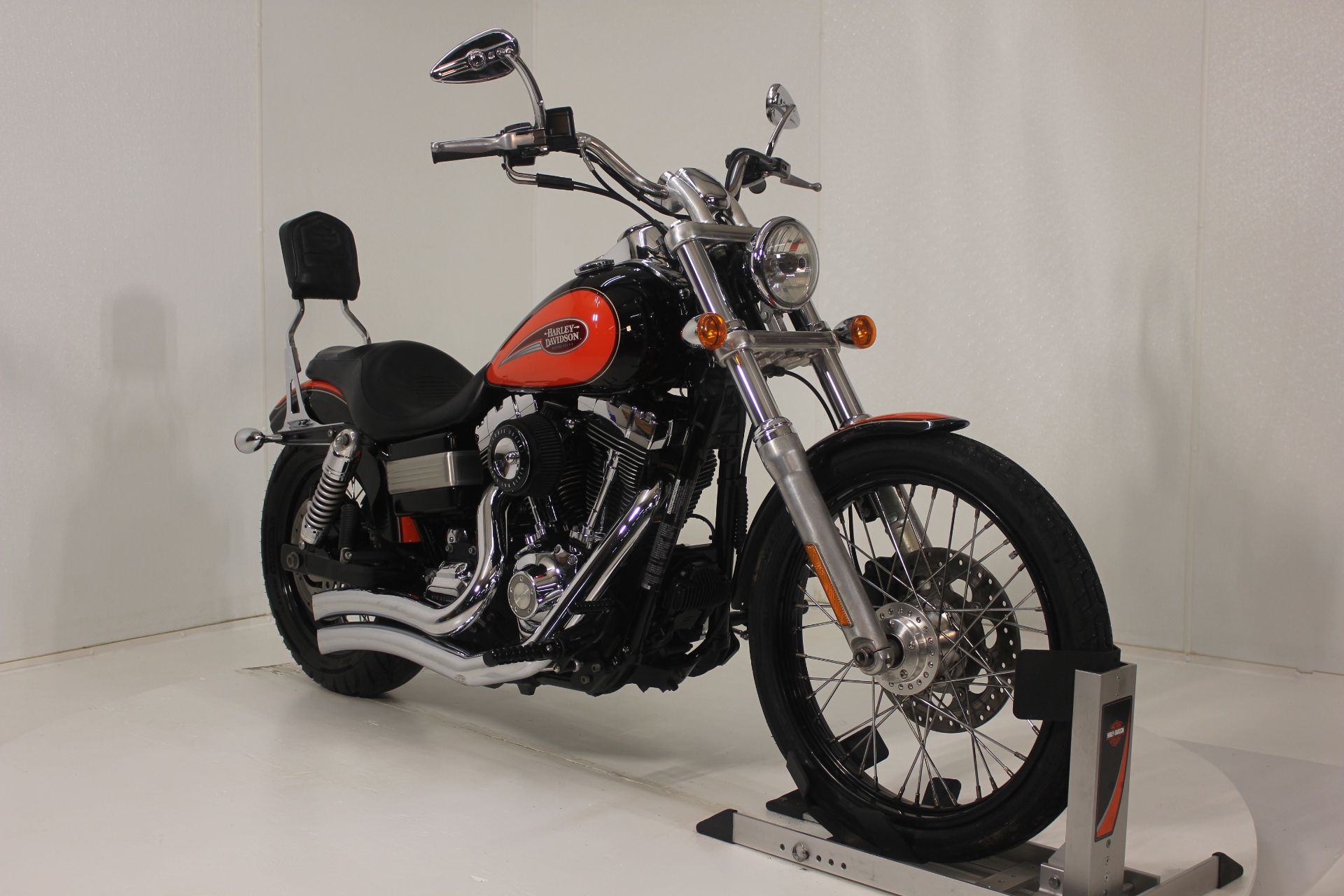 2008 Harley-Davidson Dyna® Low Rider® in Pittsfield, Massachusetts - Photo 6