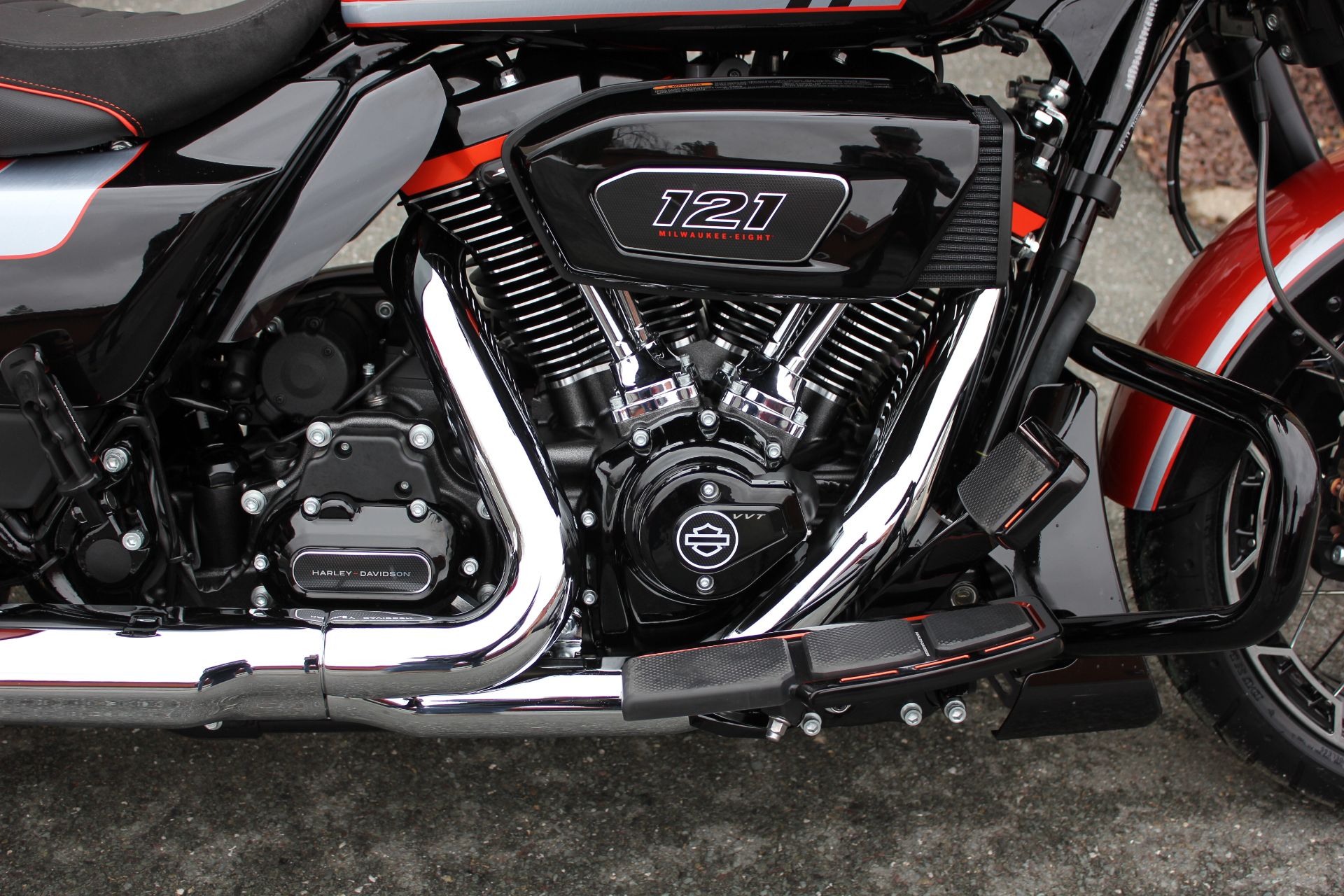 2024 Harley-Davidson CVO™ Street Glide® in Pittsfield, Massachusetts - Photo 14