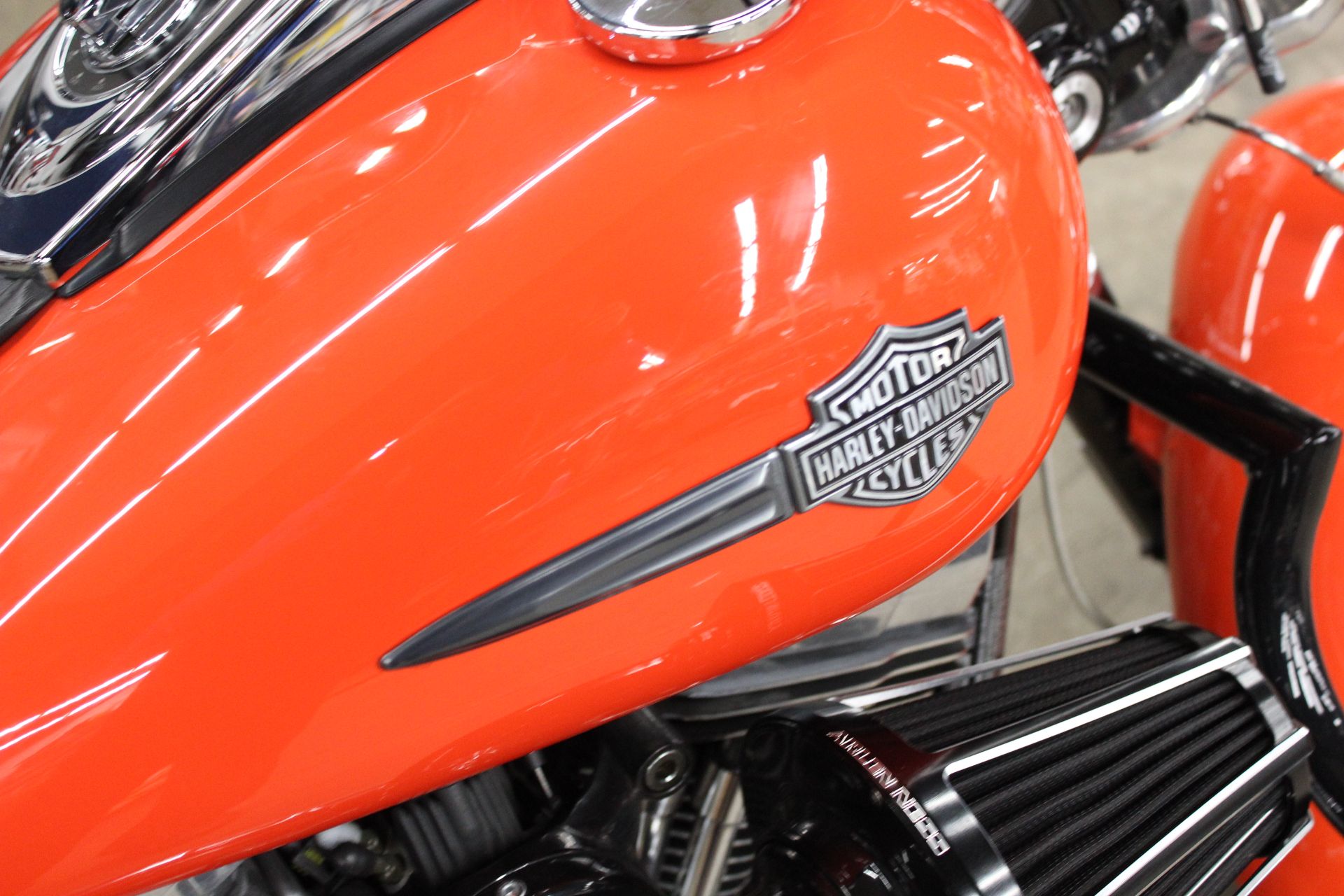 2012 Harley-Davidson FAT BOB in Pittsfield, Massachusetts - Photo 9