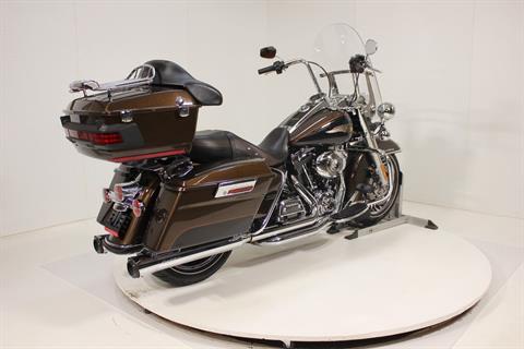 2013 Harley-Davidson Road King® 110th Anniversary Edition in Pittsfield, Massachusetts - Photo 4