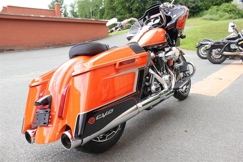 2022 Harley-Davidson ROAD GLIDE CVO in Pittsfield, Massachusetts - Photo 6
